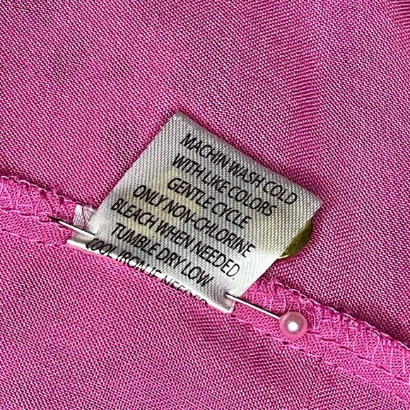 NWT Fresh Sleeveless 3-Button Top​ - Picture 7 of 7